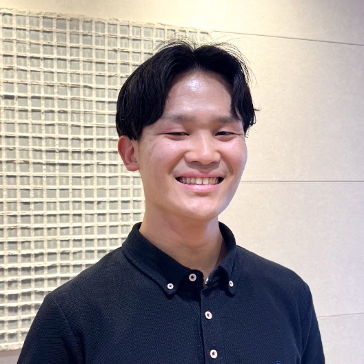 須々木 那意